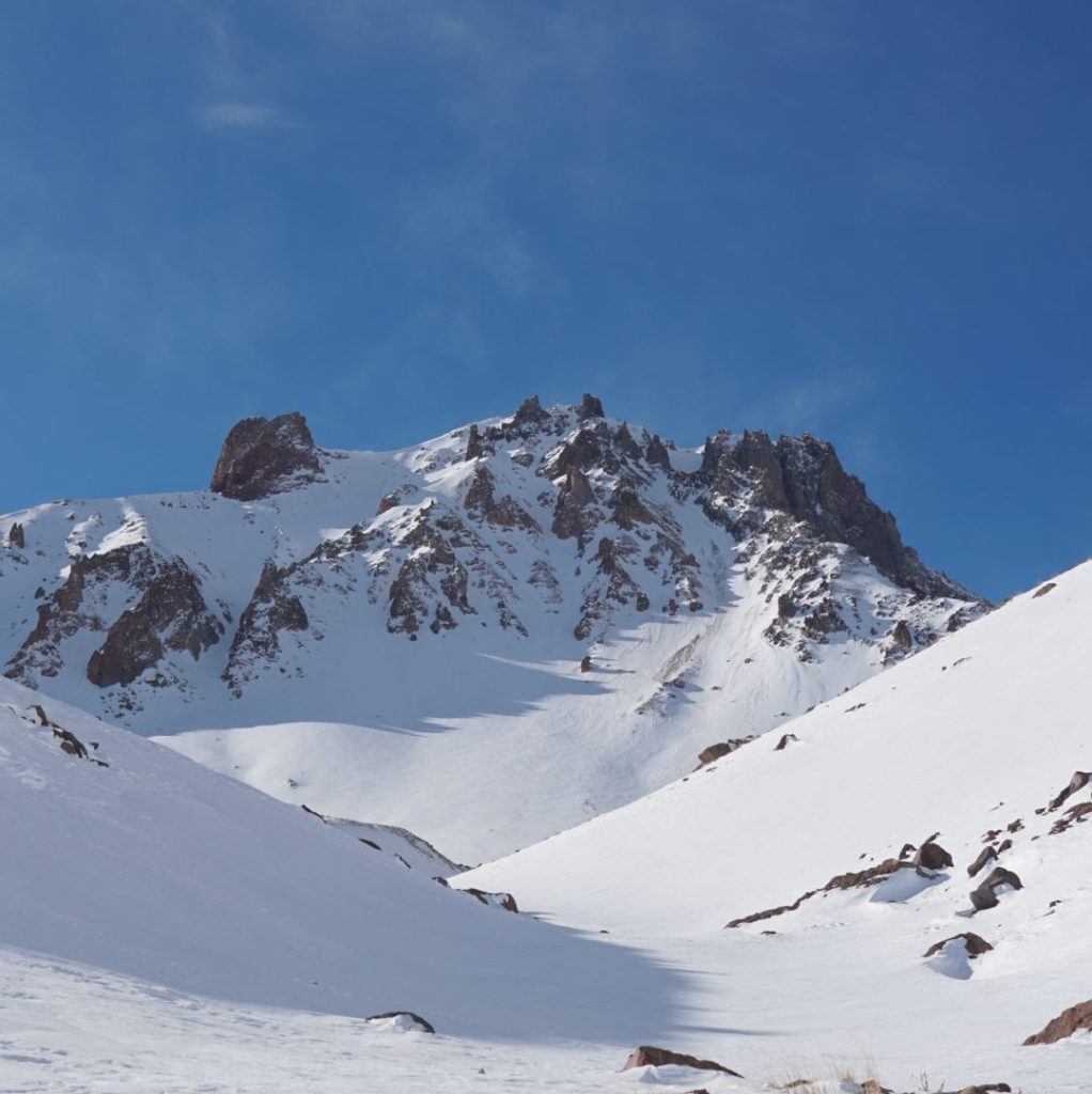 Çobanini Kamp Alanı'ndan bakış.